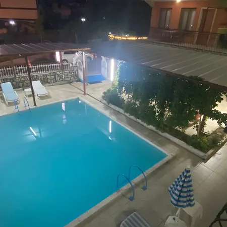 Beyaz Kale Памуккале